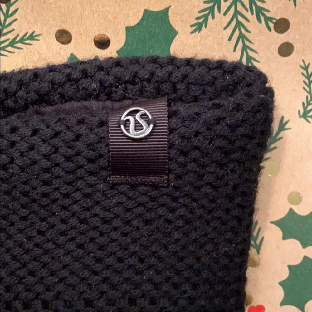 Lululemon Black Ear Warmer Fleece Lined Headband